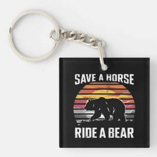 Porte-clefs Épargnez un cheval, montez un ours, communauté gay