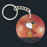 Porte-clefs ESPACE | Snoopy Geometry Moon Walk<br><div class="desc">Cette oeuvre Peanuts célèbre le 50ème anniversaire de l'orbite 10 Apollo 1969 de la lune et l'atterrissage de la lune Apollo 11. Cette conception présente des formes géométriques et Snoopy dans l'espace.</div>