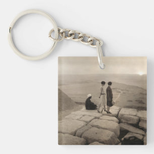 Porte-clefs Filles au sommet de la pyramide de Khufu en Égypte
