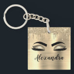 Porte-clefs Gold Glitter Sparkle Eyelashes Monogram<br><div class="desc">Gold Faux Foil Metallic Sparkle Parties scintillant broyé Monogramme en métal Nom et cils initiaux (cils), Extensions Eyelash et Porte - clé des yeux. Cela rend le cadeau parfait pour 16 ans, mariage, douche nuptiale, anniversaire, baby shower ou bachelorette cadeau pour quelqu'un décorant sa chambre dans le style cool de...</div>