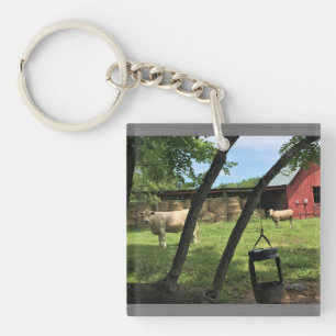 Porte-clefs Grange et vaches, toile de Caroline du Nord rurale