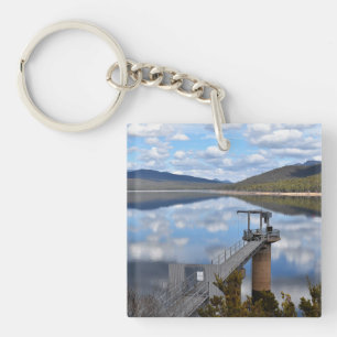 Porte-clefs Le lac Bellfield Nuages sur l'eau morte