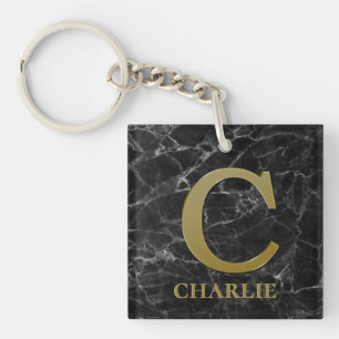 Porte-clefs Lettre C monogramme sur le marbre noir