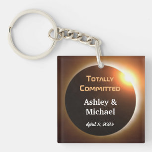 Porte-clefs Mariage sur le thème de l'éclipse totalement engag