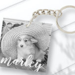 Porte-clefs Moderne Rustique Simple Personnalisé Photo Pet<br><div class="desc">Ce design simple et classique est composé d'une typographie cursive ludique et d'ajouter une photo personnalisée de votre animal de compagnie.</div>