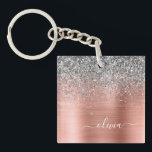 Porte-clefs Monogramme de Parties scintillant d'argent en méta<br><div class="desc">Or rose - Blush Rose et Argent Faux Foil Parties scintillant étincelante métallique brossé Monogramme de métal Nom Porte - clé. Cela rend le cadeau parfait pour 16 ans,  mariage,  douche nuptiale,  anniversaire,  baby shower ou bachelorette pour quelqu'un qui aime le luxe glam et les styles chic.</div>