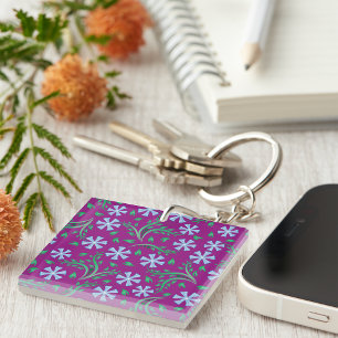 Porte-clefs Motif floral pourpre avec fleurs bleues