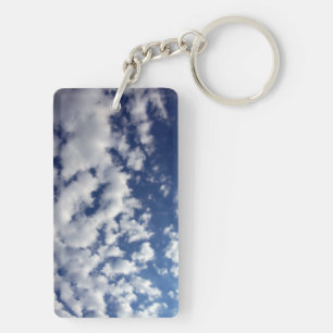 Porte-clefs Nuages Puffy Sur Ciel Bleu