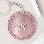 Porte-clefs Parties scintillant en métal brossé rose pâle Nom<br><div class="desc">Personnalisez facilement ce design porte - clé chic et branché avec une jolie parties scintillant brillante rose vif sur un arrière - plan métallique brossé rose vif.</div>