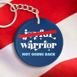 Porte-clefs Pas de retour guerrier Type USA Drapeau Coeur Mari<br><div class="desc">Plus de "Joyful Warrior". Ne retourne pas. Pas mon président. Prenez position et soutenez la démocratie et vos compatriotes avec ce porte - clé acrylique graphique et patriotique. La typographie de calligraphie blanche, un bar rouge "non" et un coeur rustique du drapeau américain en bois recouvrent un arrière - plan...</div>