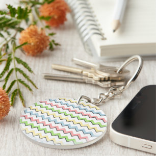 Porte-clefs Pastel Chevron-Drop Shadow par Shirley Taylor
