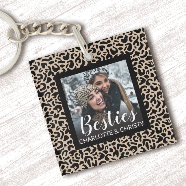 Porte-clefs Photo des meilleurs amis (A cute Leopard pattern Besties keychain. Personalize it with your photo and names)