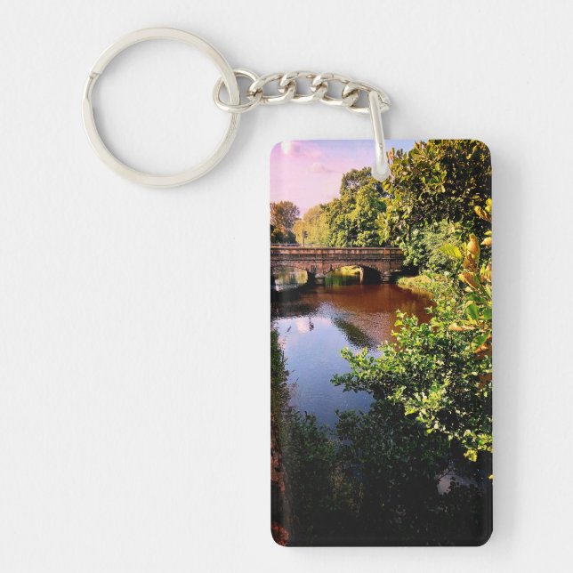 Porte-clefs Pont, en direction de Hillsborough. (Devant)