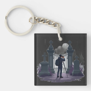 Porte-clefs Porte de cimetière gothique en silhouette
