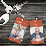 Porte-clefs Première Fête des pères Papa Orange 2 Photo<br><div class="desc">Porte - clé photo pour la première fête des pères d'un grand-père. Le modèle photo est configuré pour ajouter 2 de vos photos préférées, qui sont imprimées de chaque côté, en format carré / instagram. Vous pouvez ajouter des photos de maternité ou un échographie / une image ultrasonore. Le libellé...</div>