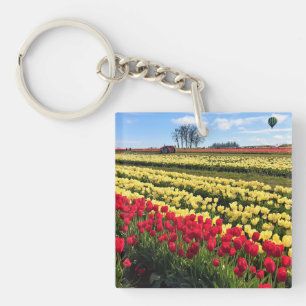 Porte-clefs Red & Yellow Tulip Field with Hot Air Balloon