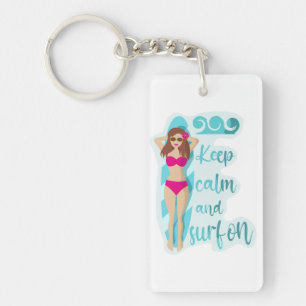 Porte-clefs Restez calme et surf sur la brunette fille Carte