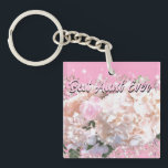 Porte-clefs Romantic white lace hydrangeas pink roses Aunt<br><div class="desc">Give her something special with this beautiful, elegant white lace floral “Best Aunt Ever” keychain . This white floral keychain will add a beautiful touch to any occasion such as a Wedding party festivities, birthday party, Mother’s Day or any type of get together! Makes a great gift idea for that...</div>