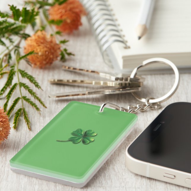 Porte-clefs Shamrock irlandais vert moderne (Devant droit)