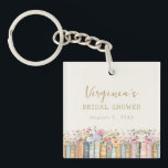 Porte-clefs Une nouvelle Fête des mariées de livre de chapitre<br><div class="desc">Un Nouveau Chapitre Commence. Portez un morceau de votre histoire d'amour partout avec le Fleur sauvage et le porte - clé de livres, un petit gardien, mais significatif, qui allie charme littéraire et élégance intemporelle. Doté d'illustrations d'aquarelle peinte à la main de livres empilés et de fleurs sauvages délicats en...</div>