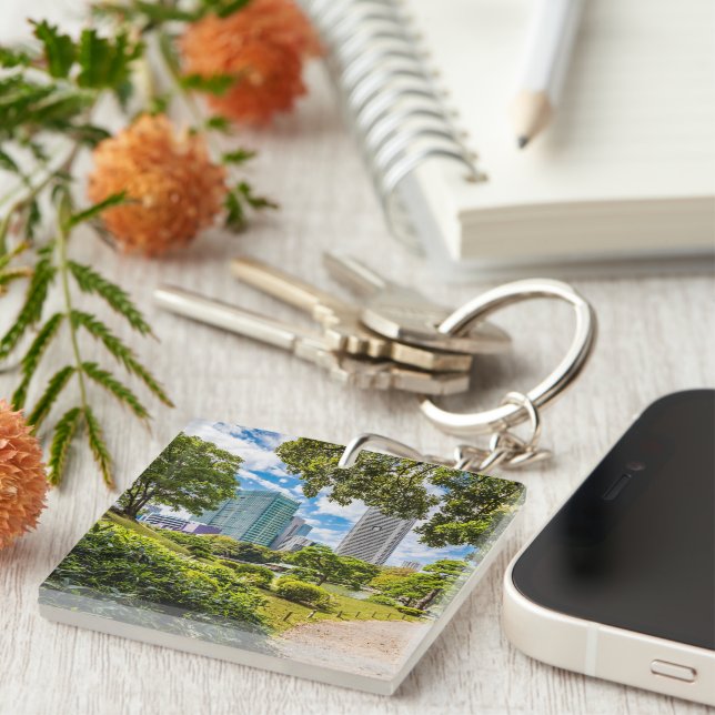 Porte-clefs Une promenade à travers les jardins de Hama Rikyu, (Devant Droit)