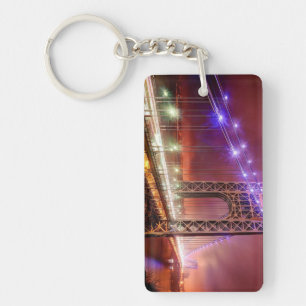 Porte-clefs Une vue venteuse et pluvieuse de soirée de fort