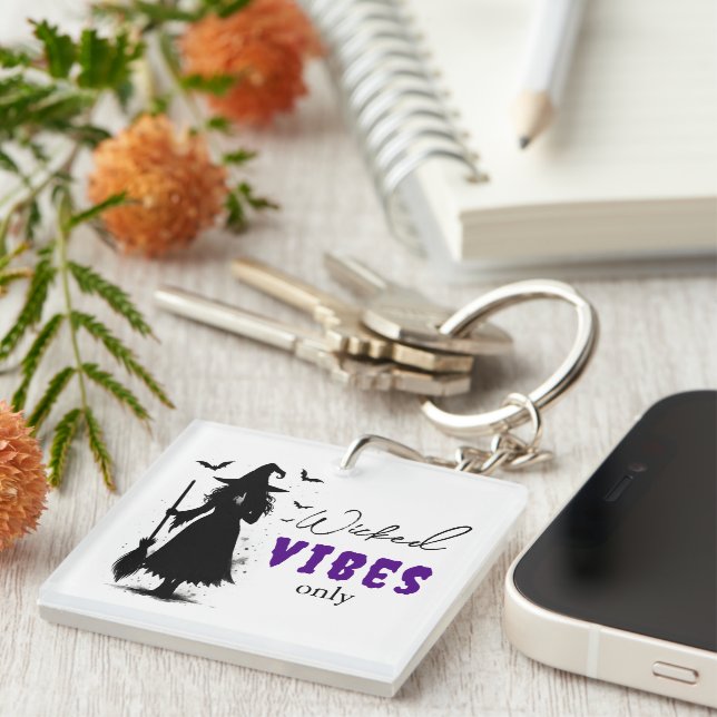 Porte-clefs "Vibes perdues seulement" - Sorcière noire Hallowe (Devant Droit)