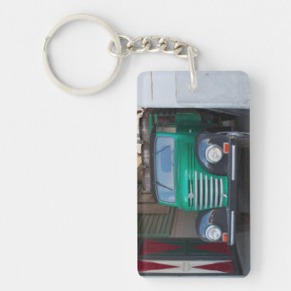 Porte-clefs Vieux camion avec bière - porte - clé