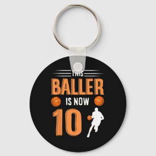 Porte-clés 10e anniversaire Basketball Ce Baller est maintena