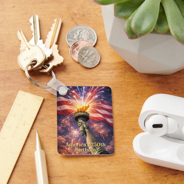 Porte-clés 4th of July Liberty Torch Fireworks USA 250th (Bureau)