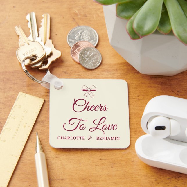 Porte-clés À l'amour Burgundy Script Ruban Mariage (Bureau)