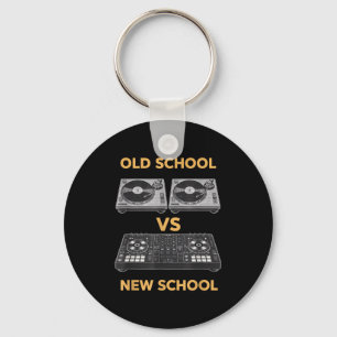 Porte-clés ancienne école vs nouvelle école platine de dj vs