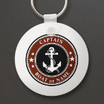 Porte-clés Ancre nautique Étoiles et corde Nom du capitaine o<br><div class="desc">Un porte - clé nautique personnalisé avec "Capitaine" (ou tout autre titre ou grade souhaité) et votre nom, nom du bateau ou autre texte au besoin. Ce design unique présente une ancre vintage sur mesure avec une corde et des étoiles accentuées de couleurs noir, rouge profond et blanc. Fait un...</div>