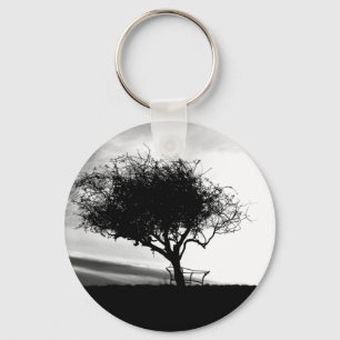Porte-clés Aubépine de Glastonbury. Arbre. Noir et blanc.