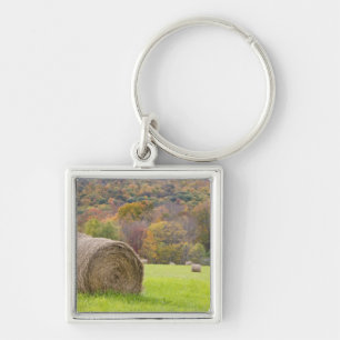 Porte-clés Balles de foin et feuillage d'automne à la ferme,