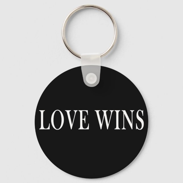Porte-clés Button Keychain That Says Love Wins (Recto)