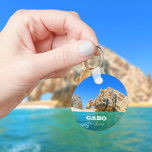 Porte-clés Cabo San Lucas Plage Mexico L'Arc<br><div class="desc">Ce design a été créé par art numérique et peut être personnalisé dans la zone fournie par le changement de la photo et/ou du texte. Vous pouvez également le customiser en choisissant l'option cliquer pour customiser une autre option et supprimer ou modifier la couleur de l'arrière - plan, ajouter du...</div>