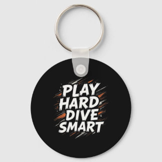 Porte-clés Cadeau de citation drôle de football Jouez dur 