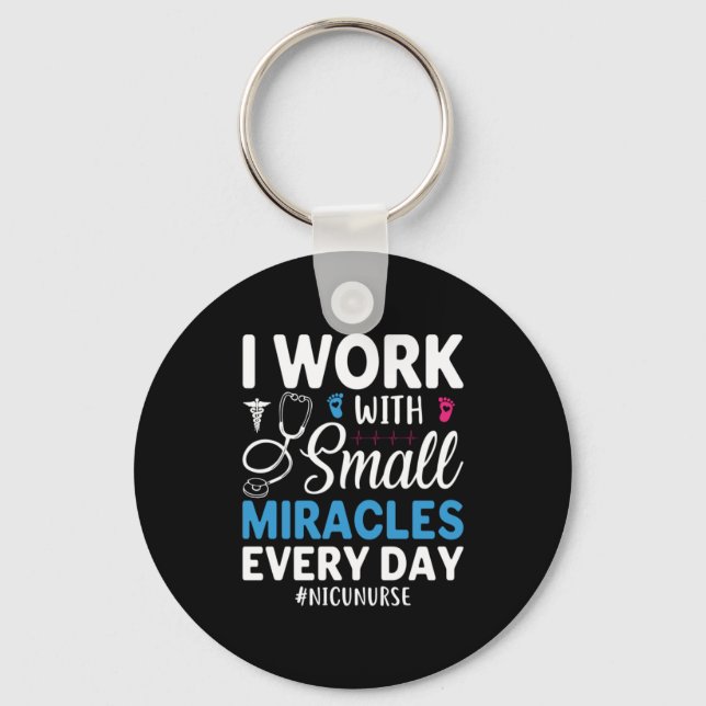Porte-clés Cadeau infirmière | Je Travaille Avec Small (Recto)