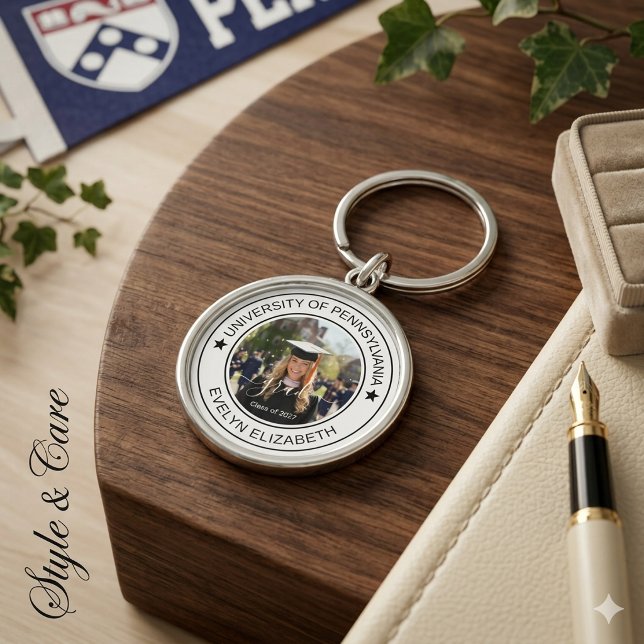Porte-clés Calligraphie moderne ronde classique de fin d'étud (Classic Round Graduate Modern Calligraphy Keychain)