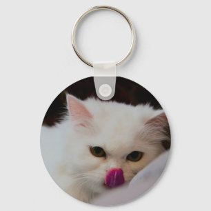 Porte-clés Chat blanc persan mignon avec la langue