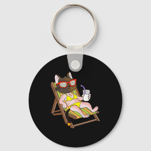 Porte-clés Chat en bikini sur chaise de plage en train de boi
