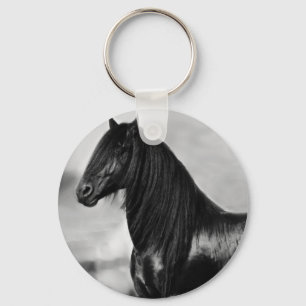 Porte-clés Cheval noir frison fier d'étalon