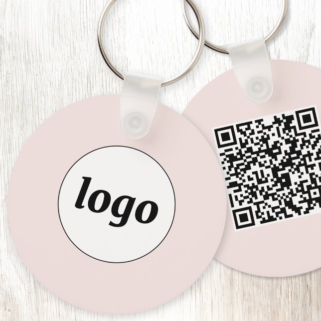 Porte-clés Code QR Logo Simple Entreprise Rose Pâle (Simple logo with QR code business branding promotional blush pink keychain)