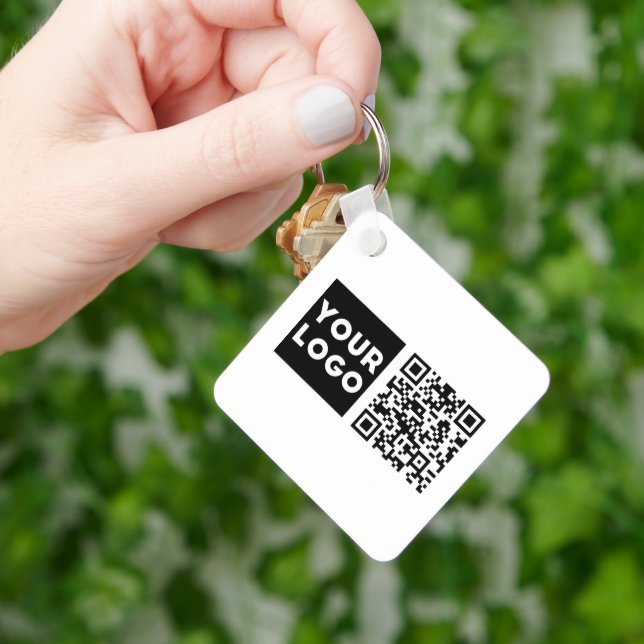 Porte-clés Code QR modifiable et logo ou image de votre entre (main)