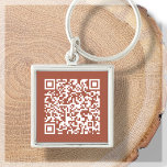 Porte-clés Code QR personnalisable Porte - clé en terre cuite<br><div class="desc">Design porte - clé de code QR numérisable. En terre cuite, orange brûlée, teinte rouille. Pour un usage professionnel, professionnel ou personnel. Ajoutez l'adresse de votre site web, le pseudo des médias sociaux ou le lien venmo, paypal ou cashapp. Prêt à customiser en liant votre URL à l'aide du bouton...</div>