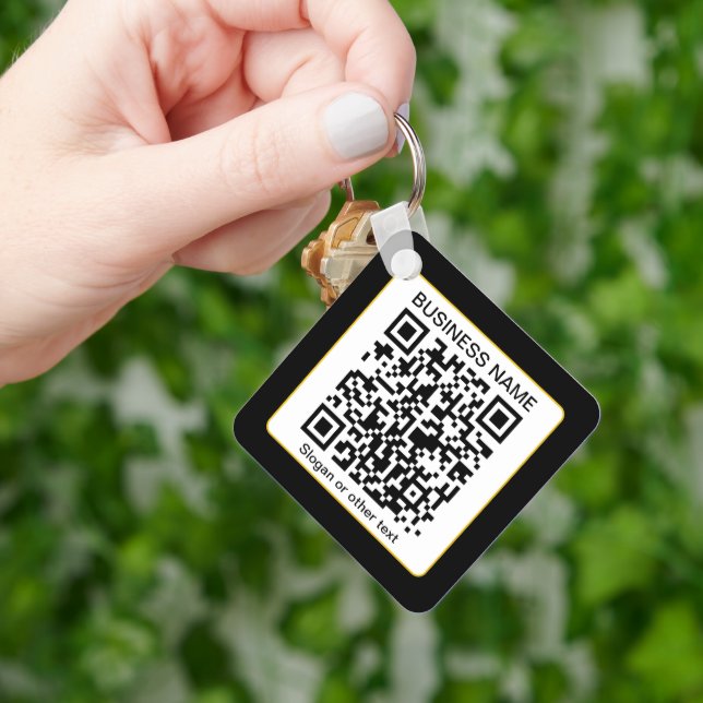 Porte-clés Code QR scannable modifiable + Nom de votre entrep (main)