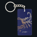 Porte-clés Conception de bleu marine de zodiaque de Scorpion<br><div class="desc">Pour notre collection monochrome de zodiaque nous avons créé cette belle conception moderne personnalisée un-de-un-aimable de porte - clé de zodiaque de Scorpion. Le porte - clé comporte notre propre illustration astrologique de zodiaque tiré par la main de Scorpion interprétée par original dans la feuille d'or de faux et la...</div>