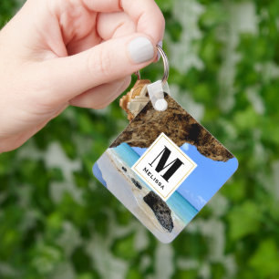 Porte-clés Côte de plage tropicale avec un monogramme de Big