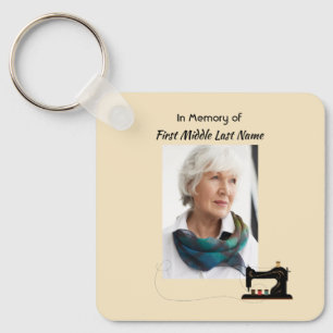 Porte-clés Couturière souvenir chrétien mémorial 
